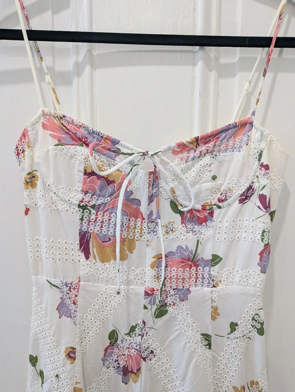 WAYF handkerchief Cottagecore Eyelet White Floral Midi Dress | Xs
